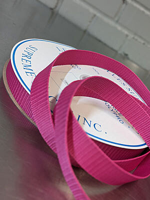 1" -  100% POLYPROPYLENE BELTING - FUCSHIA